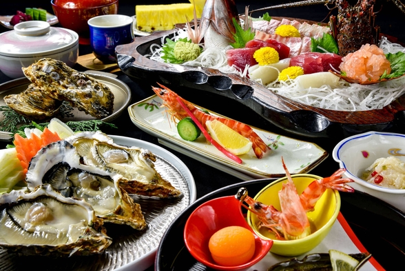 舟盛☆伊勢海老・真鯛にブランド牡蠣が味わえる♪海を感じるお料理